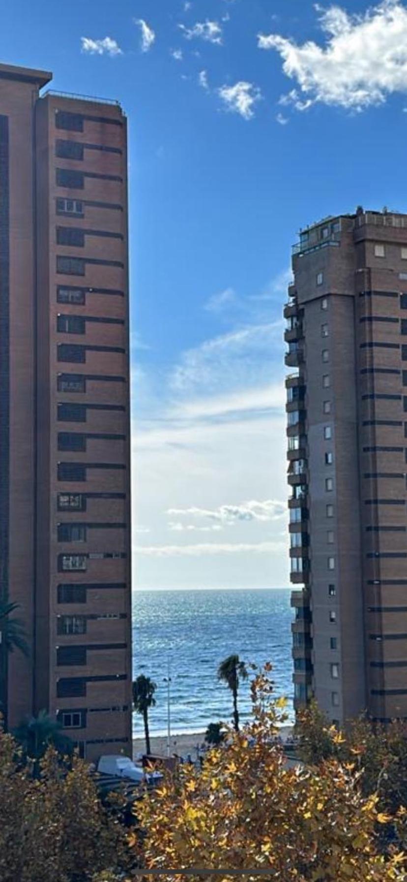 Apartamento Las Olas Playa De Levante Benidorm Kültér fotó