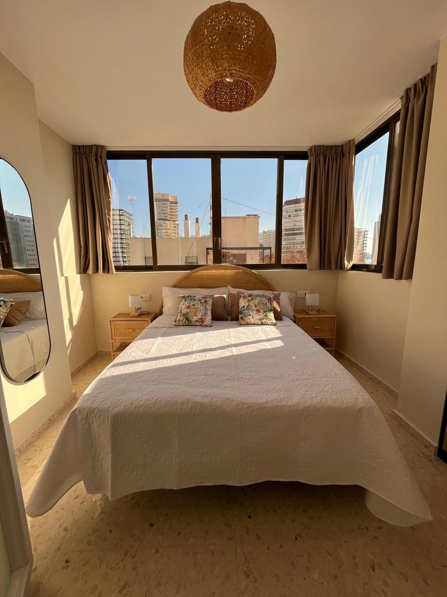 Apartamento Las Olas Playa De Levante Benidorm Kültér fotó