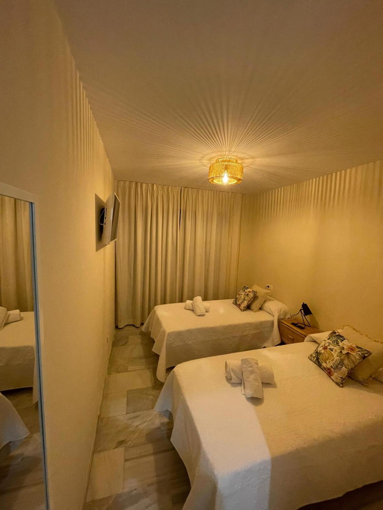 Apartamento Las Olas Playa De Levante Benidorm Kültér fotó