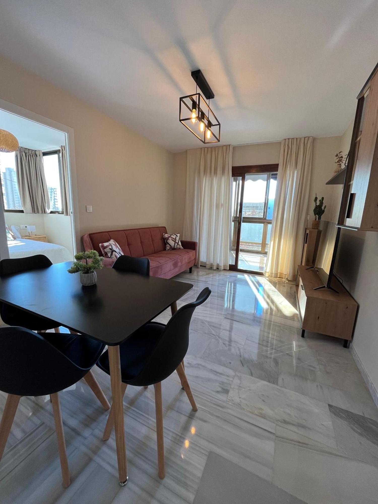 Apartamento Las Olas Playa De Levante Benidorm Kültér fotó